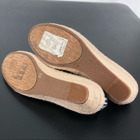 Lucky Brand Tilly Navy White Striped Round Toe Espadrille Wedges - Picture 9 of 11